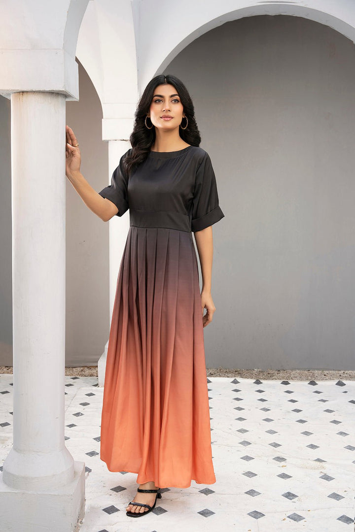 Amber dusk - Rabiya Hassan