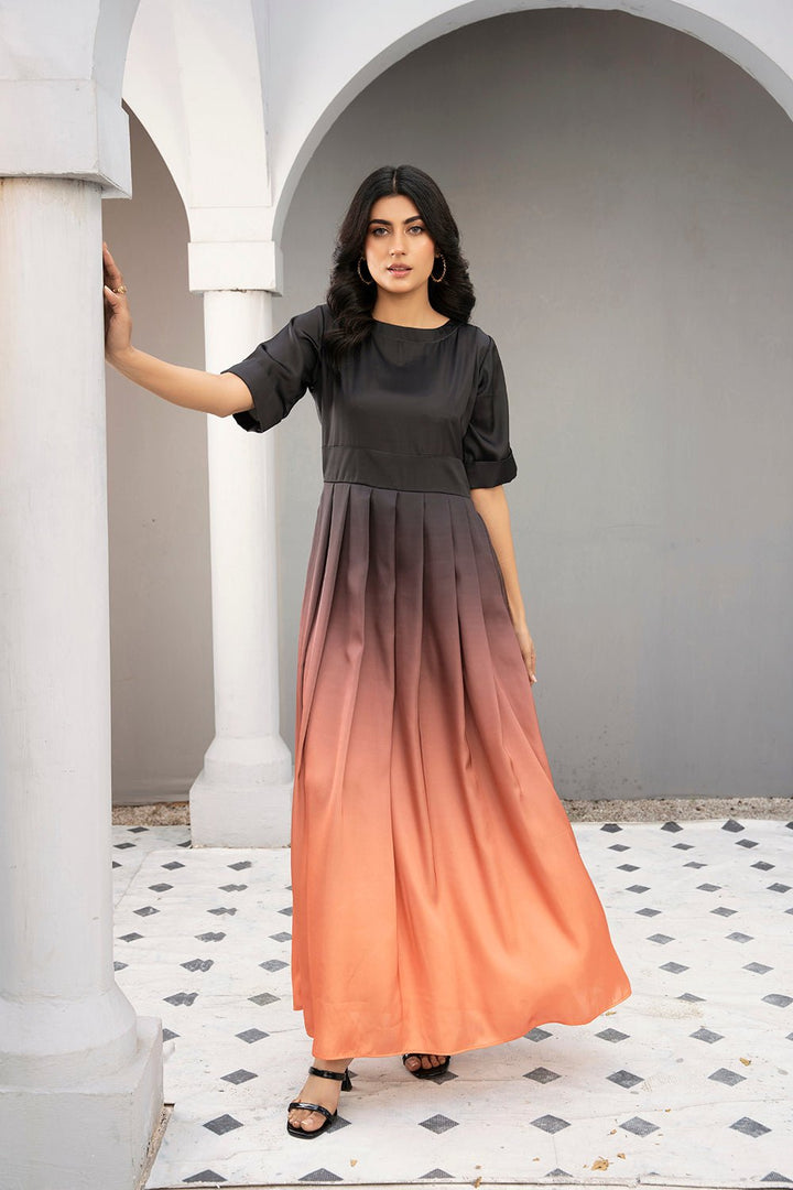 Amber dusk - Rabiya Hassan