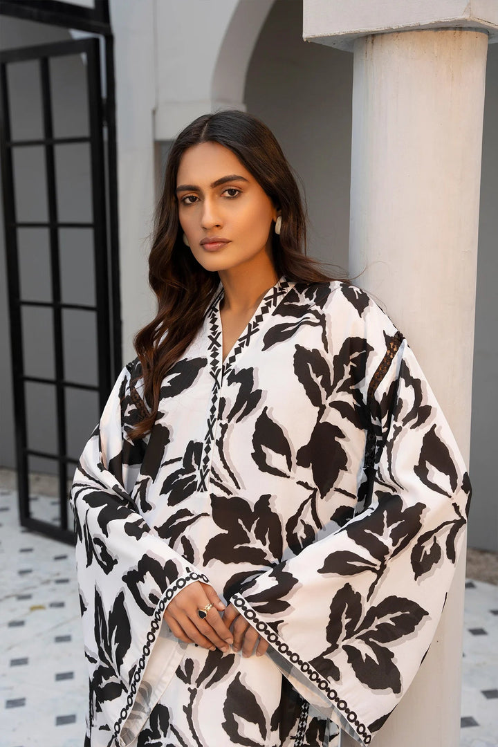 Shadow Petals Georgette Printed Stitched 3 PC - Rabiya Hassan